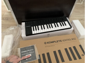 Akai Professional MPC Live (86561)