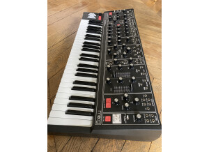 Moog Music Matriarch (26550)