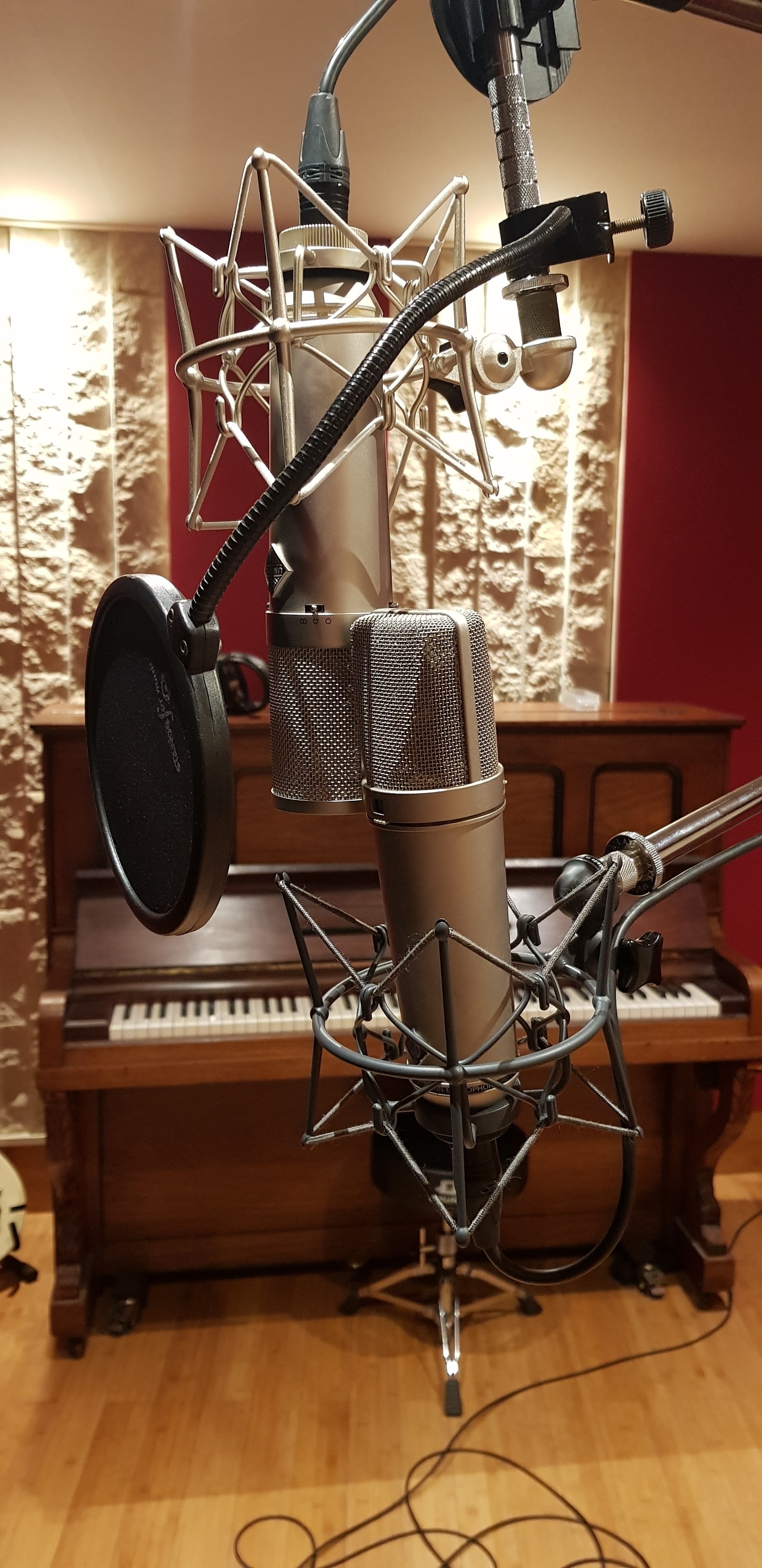 United Studio Technologies UT Twin87 : United87 Vs U87 Prise Voix