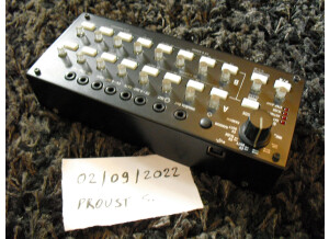 Korg SQ-1 (13233)