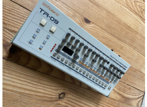 Roland TR-09 (97133)