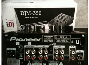 Pioneer DJM-350 (4084)