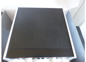 Tascam UH-7000 (23363)
