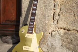 Shumberg 70 Vintage Reissue LP Gold Top