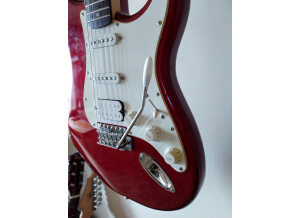 Squier Standard Stratocaster HSS (22549)
