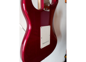 Squier Standard Stratocaster HSS (99068)