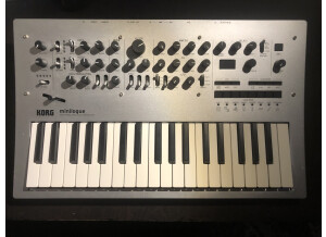 Korg Minilogue (91552)