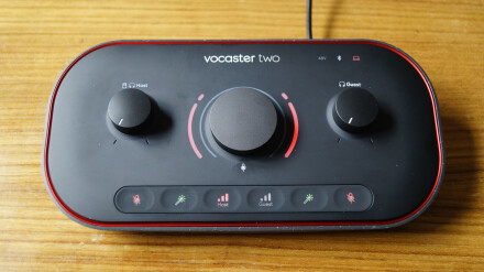 Vocaster Two top.JPG Vocaster Two top.JPG