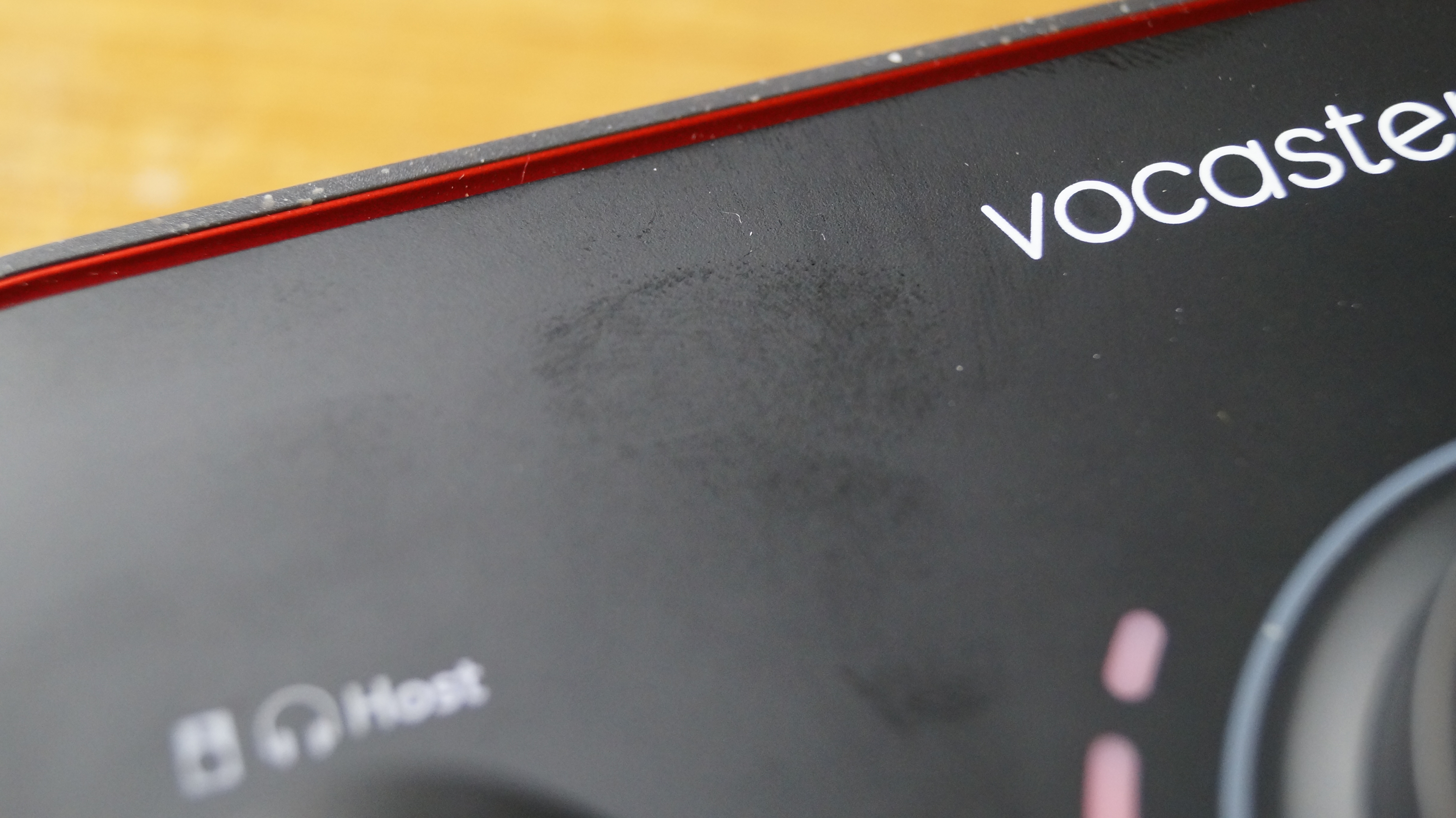 Vocaster Two traces de doigt.JPG