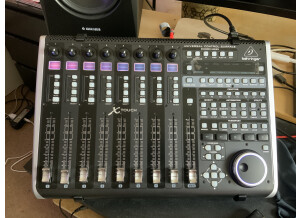 Behringer X-Touch (31317)