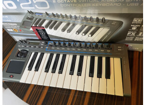 Novation XioSynth 25 (65094)