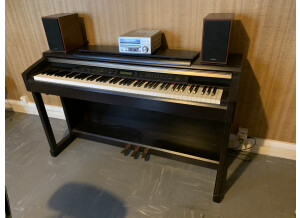 Yamaha Clavinova CLP-150