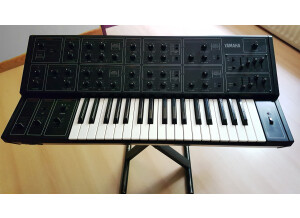 Yamaha CS15_1