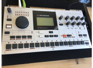 C7E005A7-3B1B-4095-8D5B-BD6E97060899