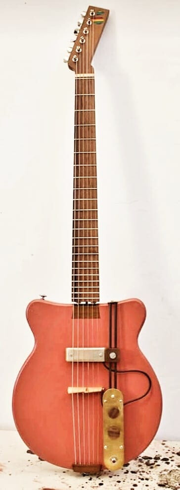 4913006.jpg 4913006.jpg