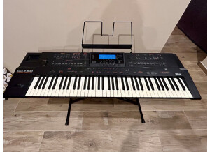 Roland G-800 (81571)