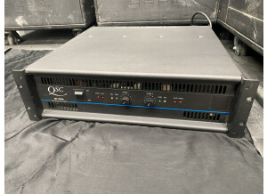 QSC MX 2000a (7452)