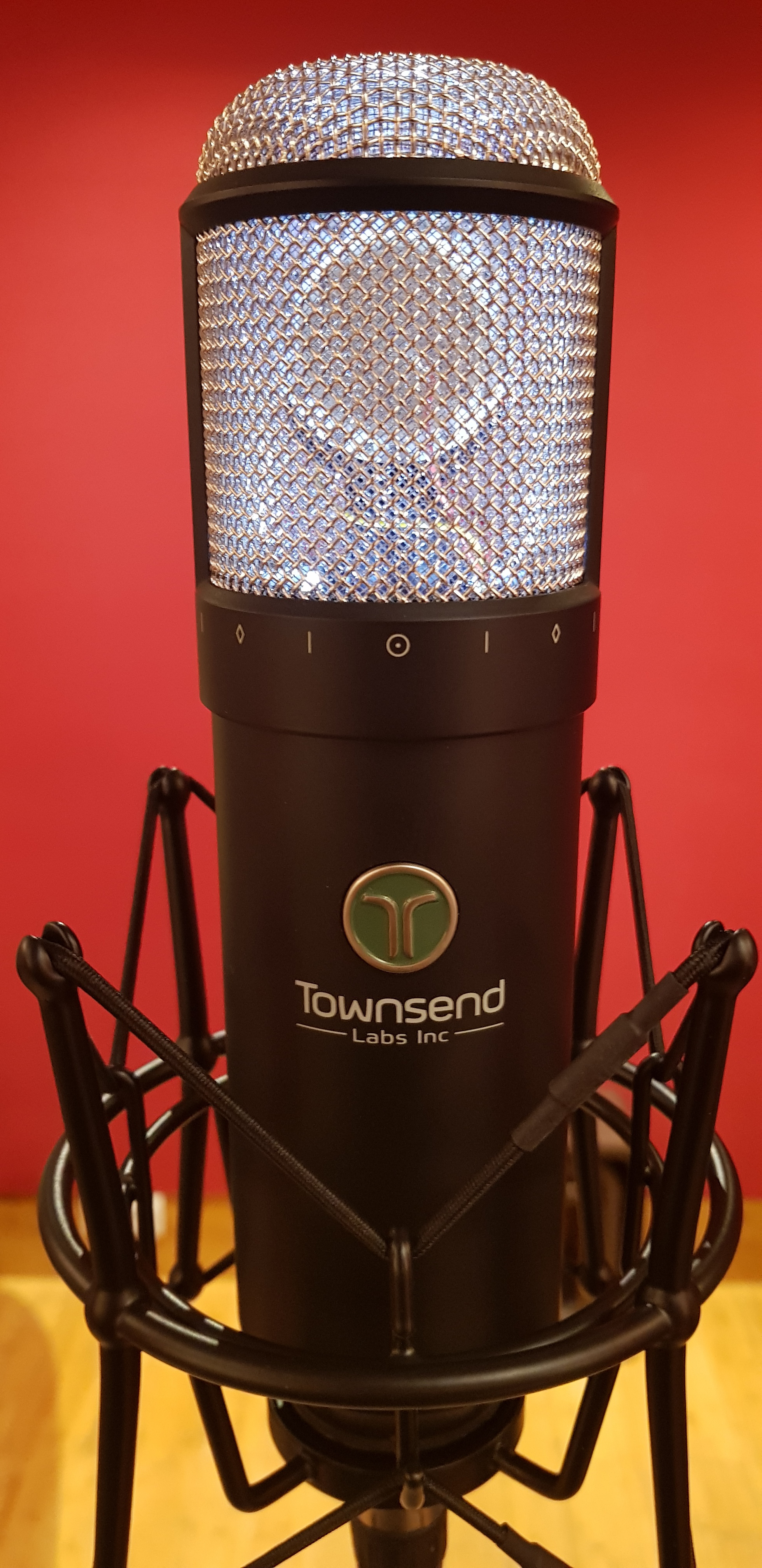 Townsend Labs Sphere L22 : 05a Townsend L22 Capsule Light