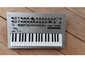 Korg Minilogue (56785)