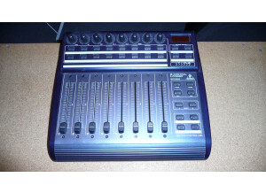 Behringer BCF 2000