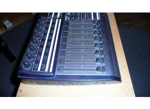Behringer BCF 2000