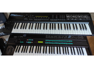 Yamaha DX7 (5194)