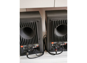 JBL LSR4326P