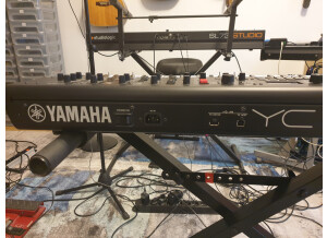 Yamaha YC61 (56710)