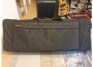 Yamaha YC61 (85022)