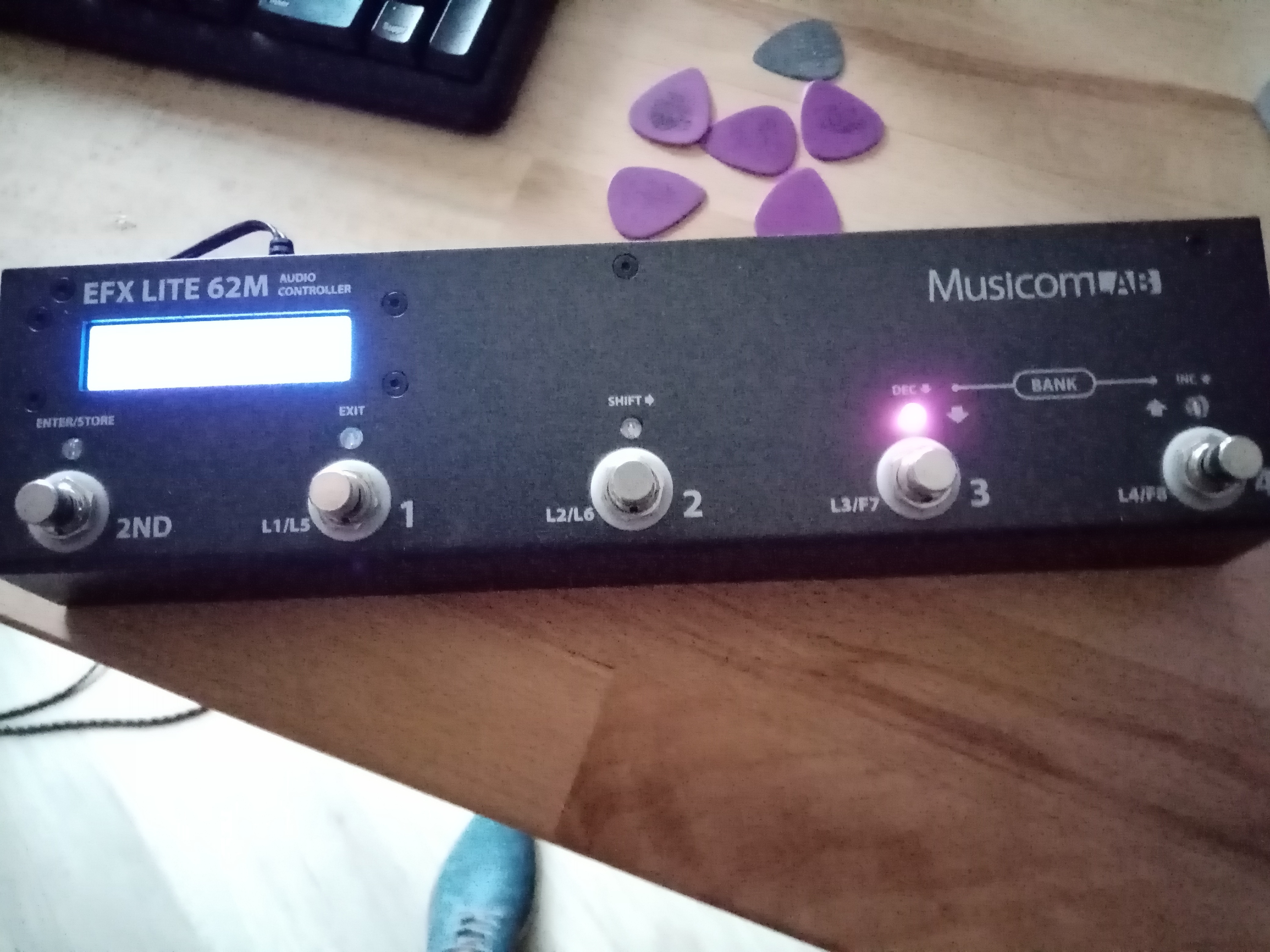 Musicom Lab EFX LITE 62M-