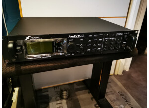Fractal Audio Systems Axe-Fx II XL (64956)