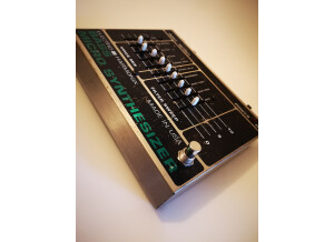 Electro-Harmonix Bass Micro Synthesizer (Original) (25244)