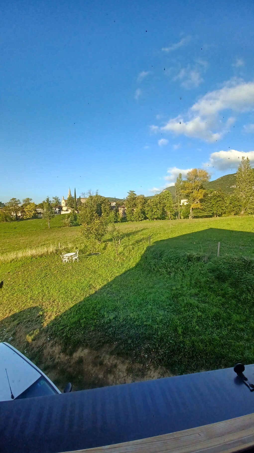 4965490.jpg 4965490.jpg