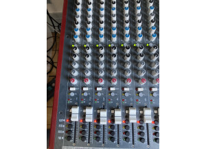 Allen & Heath ZED-R16 (23836)