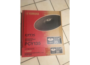 YAMAHA PCY 135 BOITE