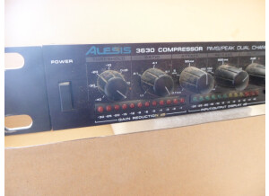 Alesis 3630 Compressor (56263)