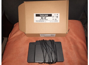 pedalier controleur tascam