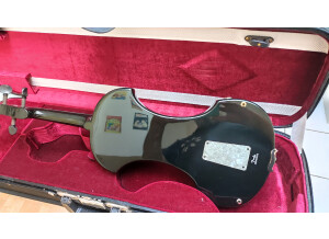 Fender FV-1 Violin