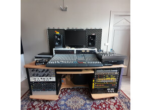Studio Rta Producer Station (81431)