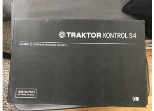 Native Instruments Traktor Kontrol S4 mk3 (67349)