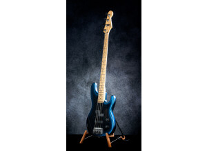 Fender Precision Bass Plus Deluxe [1992-1994]