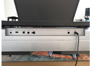 Yamaha DGX-630 (2568)