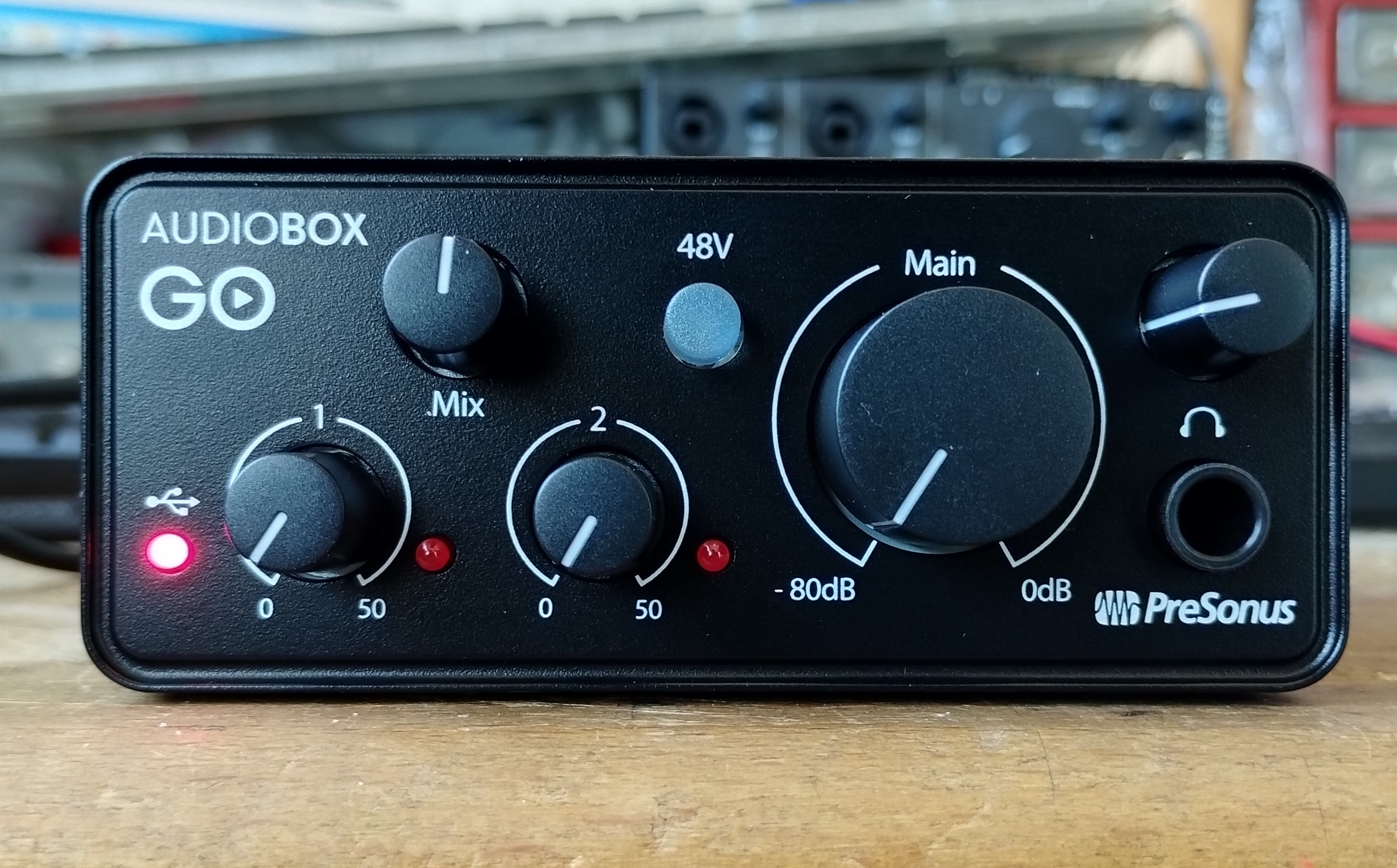 Audiobox GO avant