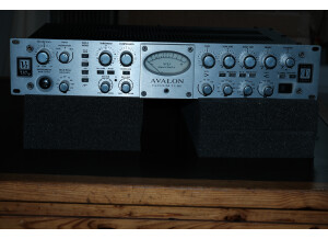 Universal Audio Avalon VT-737 Tube Channel Strip (5612)