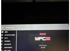 Akai Professional MPC Live (81216)