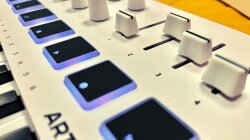 Arturia MiniLab 3 : 7 Arturia MiniLab 3 : 7