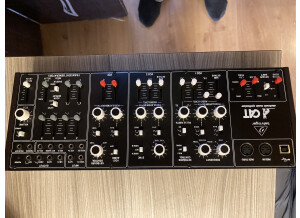 Behringer CAT Synthesizer (22855)