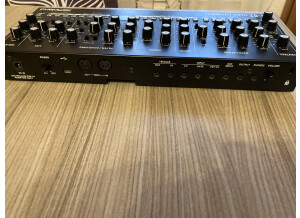 Roland SE-02 (57612)