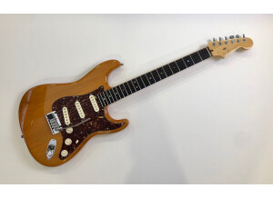 Fender American Deluxe Stratocaster [2003-2010] (79969)