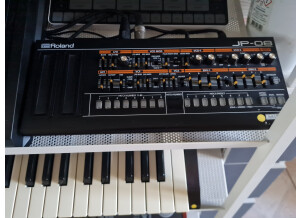 Roland JP-08 (23407)